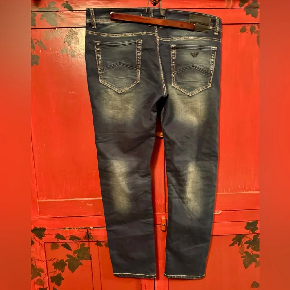 Armani Jeans Slim Straight in Navy and Light Beige - Picture 6 of 16